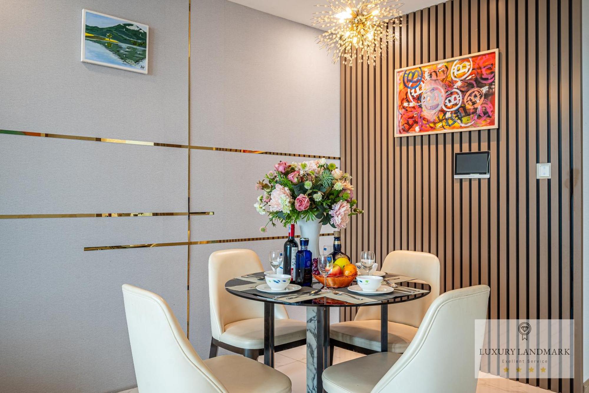 The Signature Landmark 81 - Vinhomes Central Binh Thanh Ho Chi Minh-Byen Eksteriør billede
